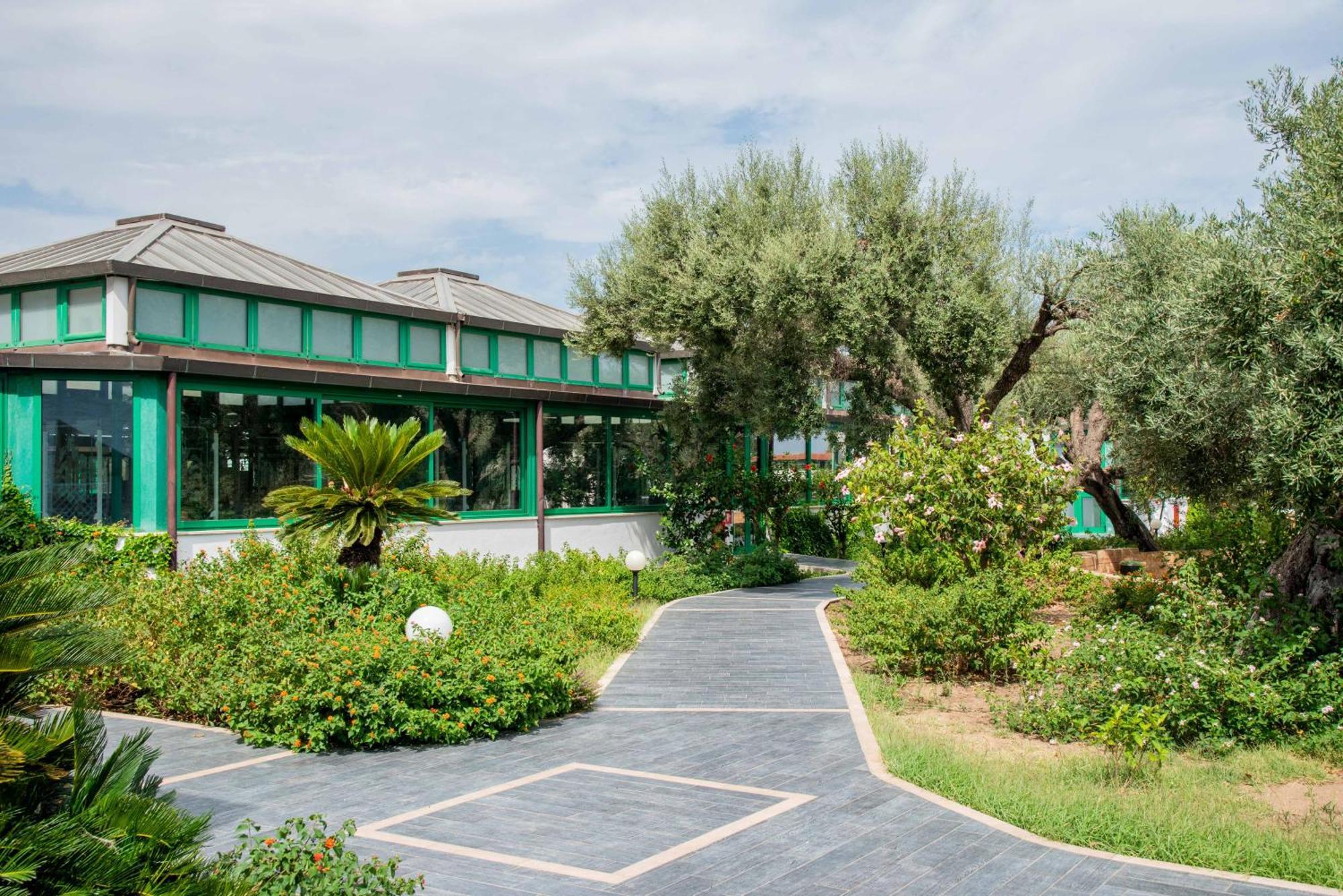 Th Capo Rizzuto Hotel Isola Di Capo Rizzuto Exterior photo