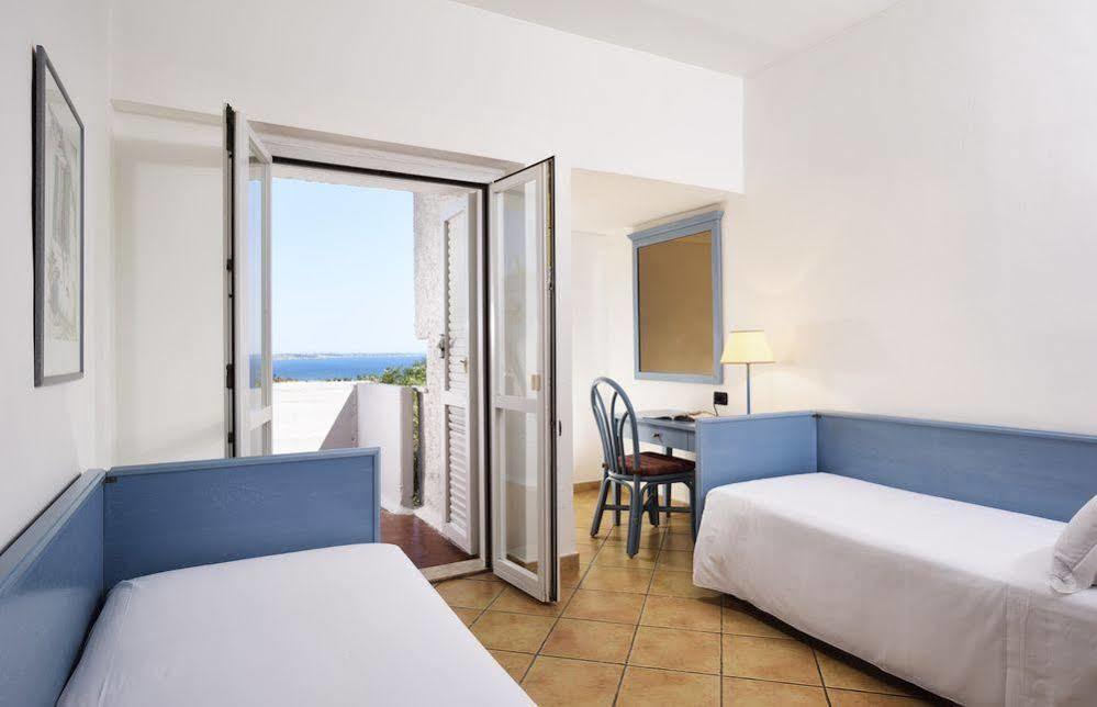 Th Capo Rizzuto Hotel Isola Di Capo Rizzuto Exterior photo